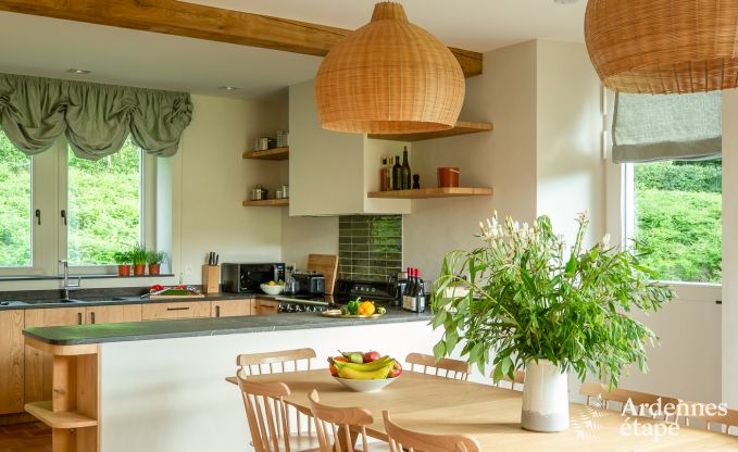 Chalet in Couvin f�r 8 Personen: komfortables Ferienhaus mit Sauna und Panoramablick