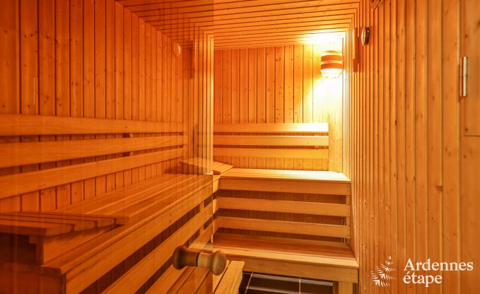 Chalet mit Sauna in malerischer Umgebung für 8 Personen in Daverdisse