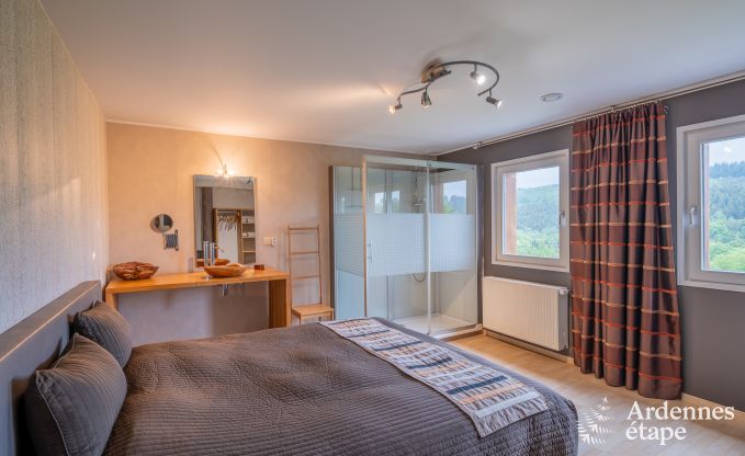 Ger�umige Ferienvilla in Daverdisse f�r 14 Personen mit 5 Schlaf- und Badezimmern, Wellnesseinrichtungen und Privatgarten