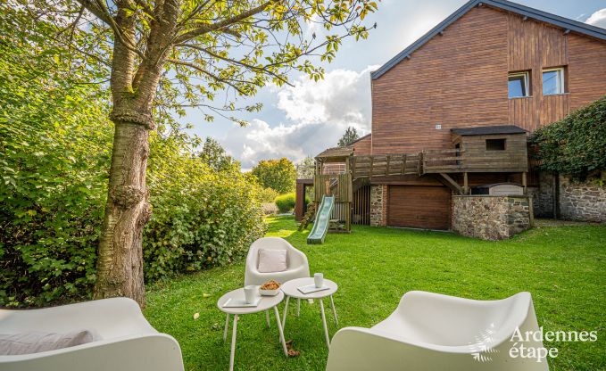 Ger�umige Ferienvilla in Daverdisse f�r 14 Personen mit 5 Schlaf- und Badezimmern, Wellnesseinrichtungen und Privatgarten