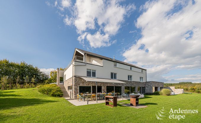 Gerumige Luxusvilla in Daverdisse fr 22 Personen mit 11 Schlafzimmern, Hallenbad, Sauna und Whirlpool