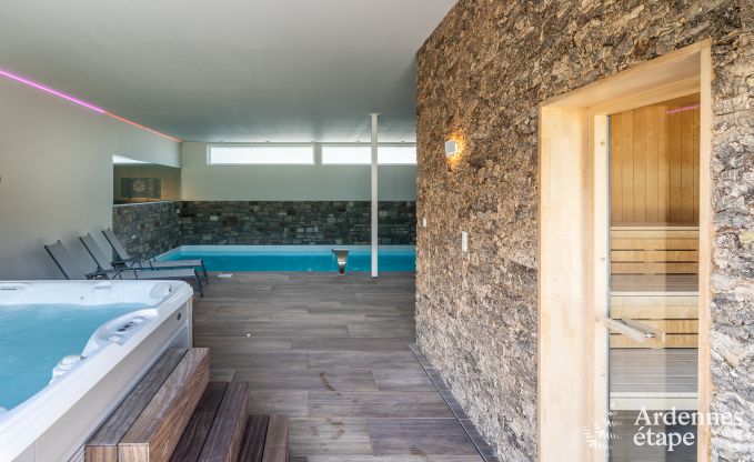 Gerumige Luxusvilla in Daverdisse fr 22 Personen mit 11 Schlafzimmern, Hallenbad, Sauna und Whirlpool
