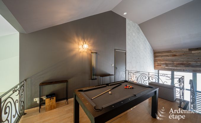 Gerumige Ferienvilla in Daverdisse fr 14 Personen mit 5 Schlaf- und Badezimmern, Wellnesseinrichtungen und Privatgarten