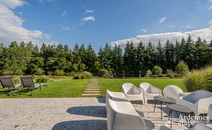 Gerumige Luxusvilla in Daverdisse fr 22 Personen mit 11 Schlafzimmern, Hallenbad, Sauna und Whirlpool