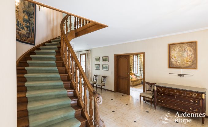 Ger�umiges Ferienhaus mit Pool in Dinant, Ardennen