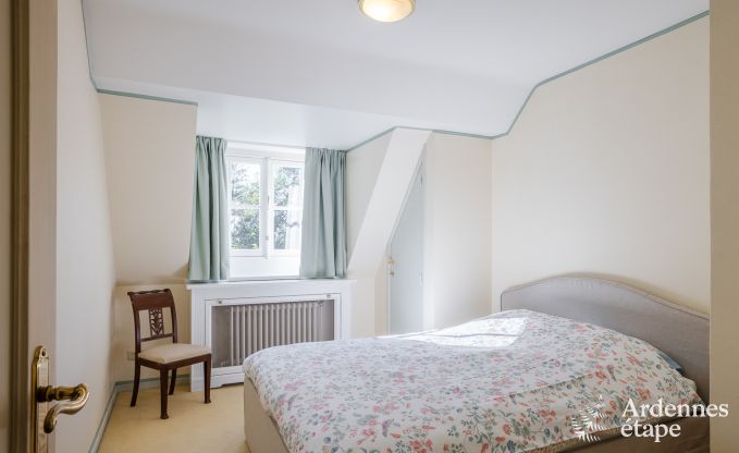 Ger�umiges Ferienhaus mit Pool in Dinant, Ardennen