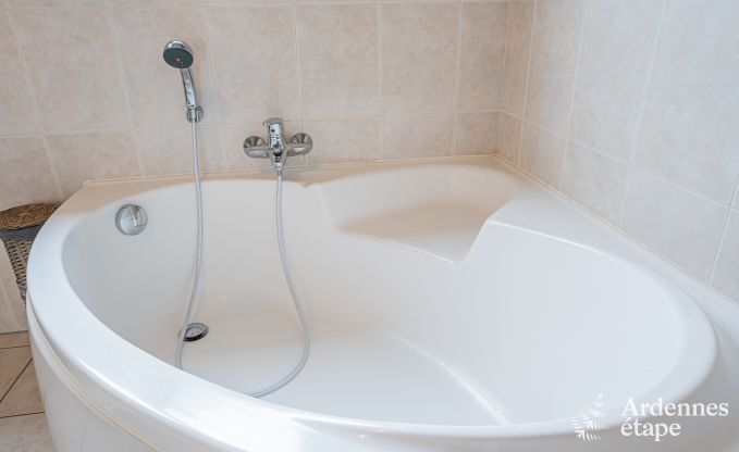 Gem�tliches und charmantes Chalet f�r Naturliebhaber in Dion, Ardennen