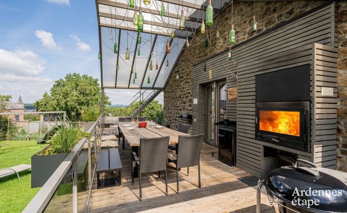 Gerumiges Cottage in Durbuy (Heyd) fr 14 Personen mit 5 Schlafzimmern, 5 Badezimmern, Sauna und Garten