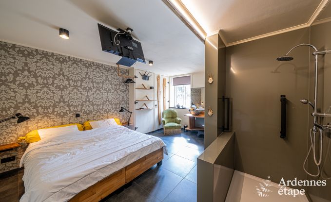 Gerumiges Cottage in Durbuy (Heyd) fr 14 Personen mit 5 Schlafzimmern, 5 Badezimmern, Sauna und Garten