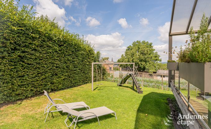 Gerumiges Cottage in Durbuy (Heyd) fr 14 Personen mit 5 Schlafzimmern, 5 Badezimmern, Sauna und Garten