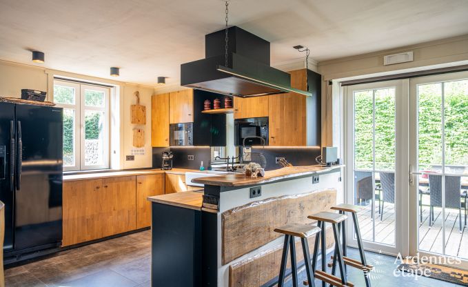 Gerumiges Cottage in Durbuy (Heyd) fr 14 Personen mit 5 Schlafzimmern, 5 Badezimmern, Sauna und Garten