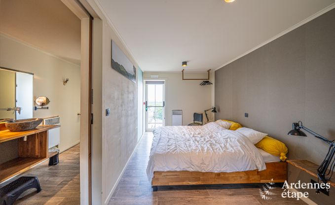 Gerumiges Cottage in Durbuy (Heyd) fr 14 Personen mit 5 Schlafzimmern, 5 Badezimmern, Sauna und Garten