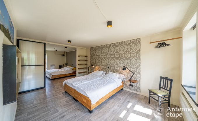 Gerumiges Cottage in Durbuy (Heyd) fr 14 Personen mit 5 Schlafzimmern, 5 Badezimmern, Sauna und Garten