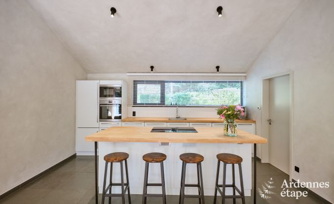 Ger�umiges Chalet f�r 8 Personen mit Sauna im Wald rund um Durbuy