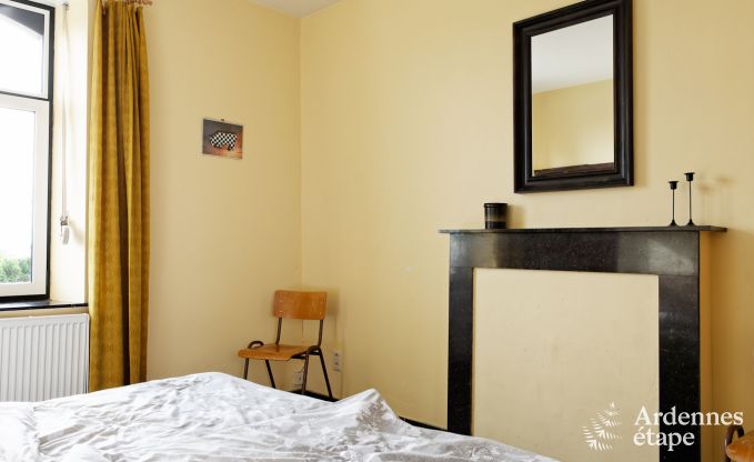 Ferienhaus in Durbuy: 32 Personen, 12 Schlafzimmer, privater Garten, Herz der belgischen Ardennen