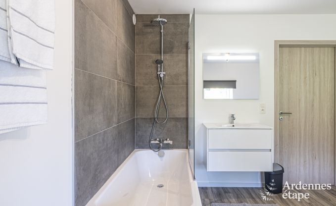 Ferienhaus in Durbuy f�r 14 Personen mit 5 Schlafzimmern, 4 Badezimmern und privatem Garten