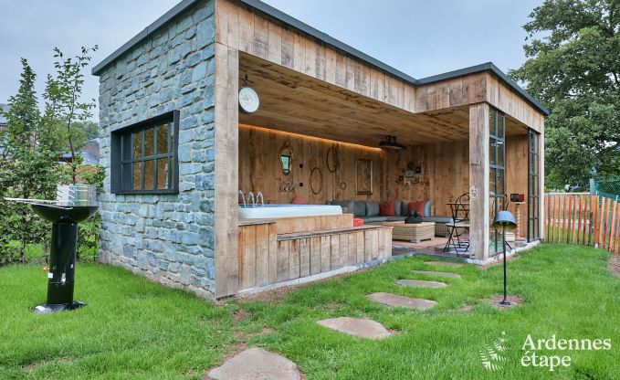 Romantisches Ferienhaus mit Wellness in der N�he von Durbuy