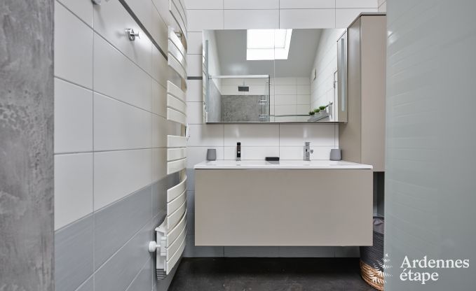Romantisches Ferienhaus mit Wellness in der N�he von Durbuy