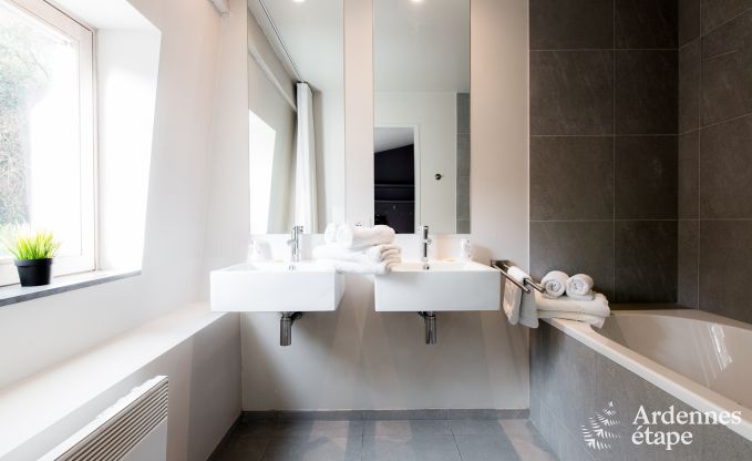 Unvergesslicher Aufenthalt in Durbuy: Ger�umiges Ferienhaus f�r 18 Personen mit Luxusausstattung im Herzen der Ardennen