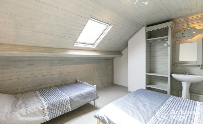 Ferienhaus Durbuy 21 Pers. Ardennen Wellness