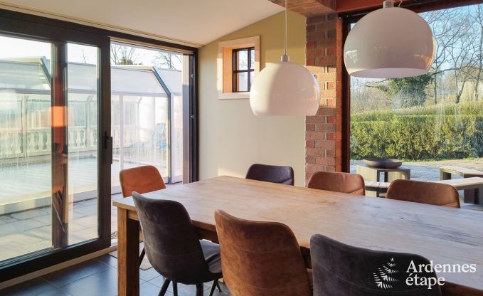 Chalet in Durbuy f�r 12 Personen mit Jacuzzi, Sauna, Holzofen und Schwimmbad