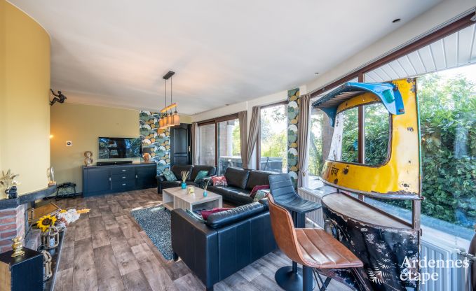 Chalet in Durbuy f�r 12 Personen mit Jacuzzi, Sauna, Holzofen und Schwimmbad