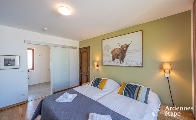 Chalet in Durbuy f�r 12 Personen mit Jacuzzi, Sauna, Holzofen und Schwimmbad