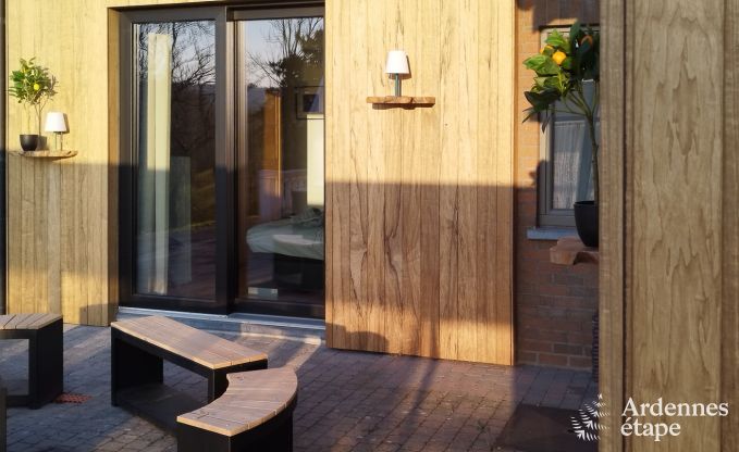 Chalet in Durbuy f�r 12 Personen mit Jacuzzi, Sauna, Holzofen und Schwimmbad