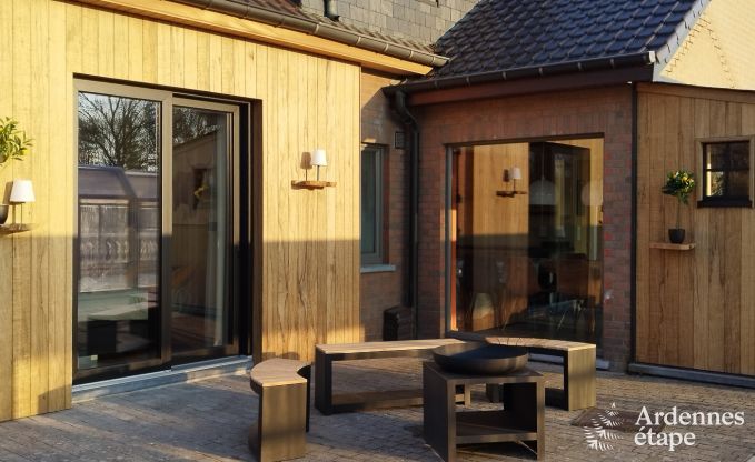 Chalet in Durbuy f�r 12 Personen mit Jacuzzi, Sauna, Holzofen und Schwimmbad
