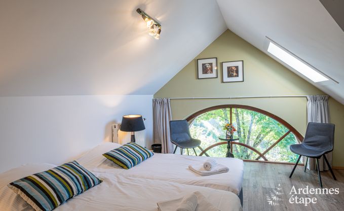 Chalet in Durbuy f�r 12 Personen mit Jacuzzi, Sauna, Holzofen und Schwimmbad