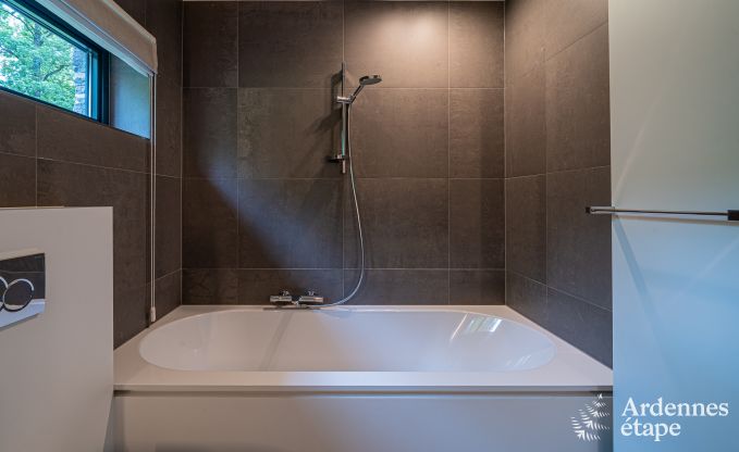 Ger�umige Villa f�r 8 Personen in Durbuy mit Sauna, Whirlpool und Privatgarten