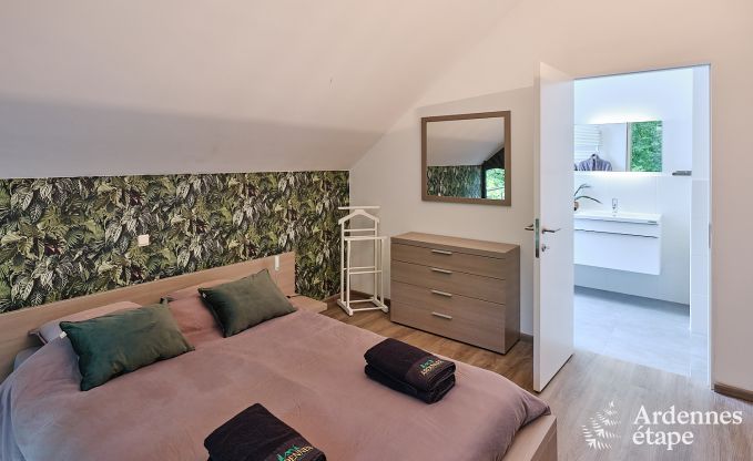 Luxusvilla in Durbuy fr 8 Personen mit Jacuzzi, Sauna, berdachtem Terrasse und Privatgarten