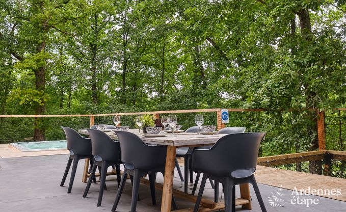 Luxusvilla in Durbuy fr 8 Personen mit Jacuzzi, Sauna, berdachtem Terrasse und Privatgarten