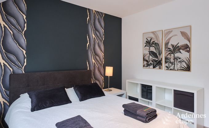 Luxusvilla in Durbuy fr 8 Personen mit Jacuzzi, Sauna, berdachtem Terrasse und Privatgarten