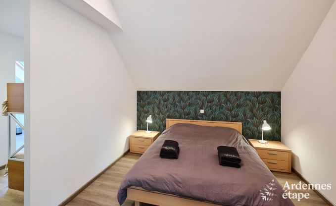 Luxusvilla in Durbuy fr 8 Personen mit Jacuzzi, Sauna, berdachtem Terrasse und Privatgarten