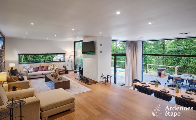 Luxusvilla in Durbuy fr 8 Personen mit Jacuzzi, Sauna, berdachtem Terrasse und Privatgarten