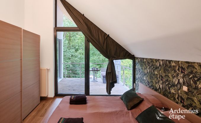 Luxusvilla in Durbuy fr 8 Personen mit Jacuzzi, Sauna, berdachtem Terrasse und Privatgarten