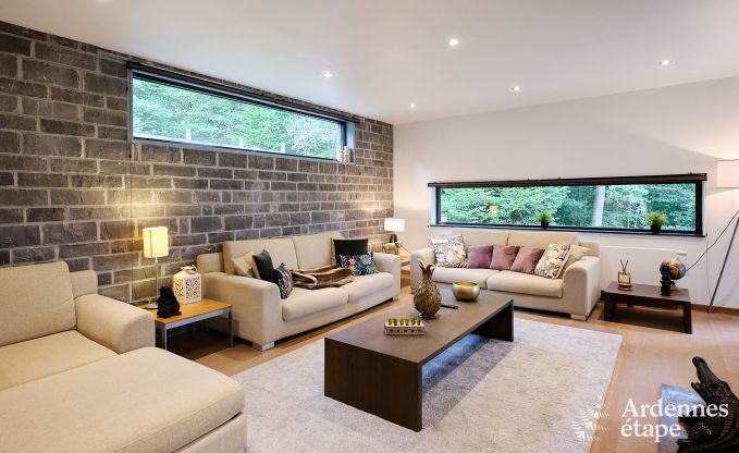Luxusvilla in Durbuy fr 8 Personen mit Jacuzzi, Sauna, berdachtem Terrasse und Privatgarten