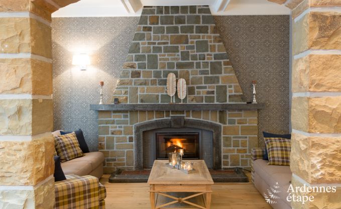 Luxusvilla in Durbuy: Unterkunft f�r 15 Personen mit Pool, Spa und Natur in den Ardennen