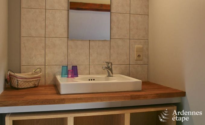 Gro�es Ferienhaus auf dem Bauernhof in Durbuy, 8 Schlafzimmer, 7 Badezimmer, privater Garten, Ausstattung f�r Familien und Radfahrer, Ardennen