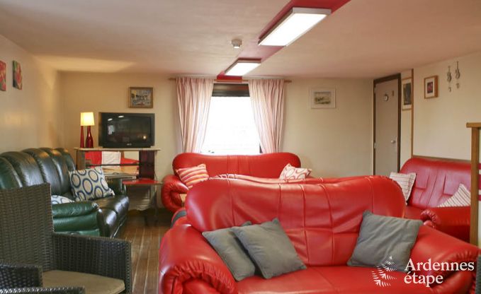 Gro�es Ferienhaus auf dem Bauernhof in Durbuy, 8 Schlafzimmer, 7 Badezimmer, privater Garten, Ausstattung f�r Familien und Radfahrer, Ardennen