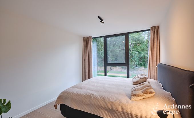 Komfortables Ferienhaus f�r 4 Personen in Durbuy mit 2 Schlafzimmern, 2 Badezimmern, Sauna und Privatgarten