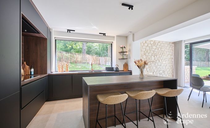 Komfortables Ferienhaus f�r 4 Personen in Durbuy mit 2 Schlafzimmern, 2 Badezimmern, Sauna und Privatgarten