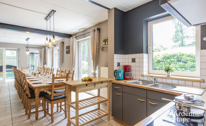 Ferienhaus Durbuy 22 Pers. Ardennen Schwimmbad Behinderten gerecht