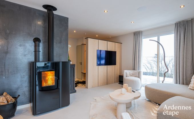Luxusvilla in Durbuy: Genie�en Sie Wellness, Kunst und Natur f�r 8 Personen