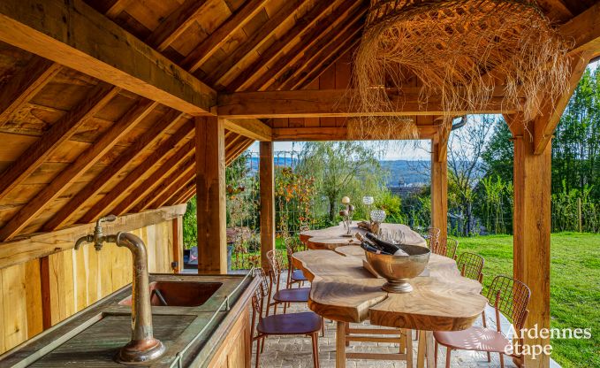 Luxusvilla in Durbuy: Genie�en Sie Wellness, Kunst und Natur f�r 8 Personen