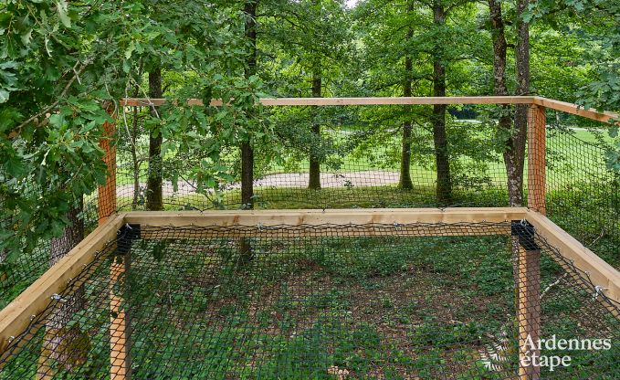 Luxusvilla in Durbuy fr 8 Personen mit Jacuzzi, Sauna, berdachtem Terrasse und Privatgarten