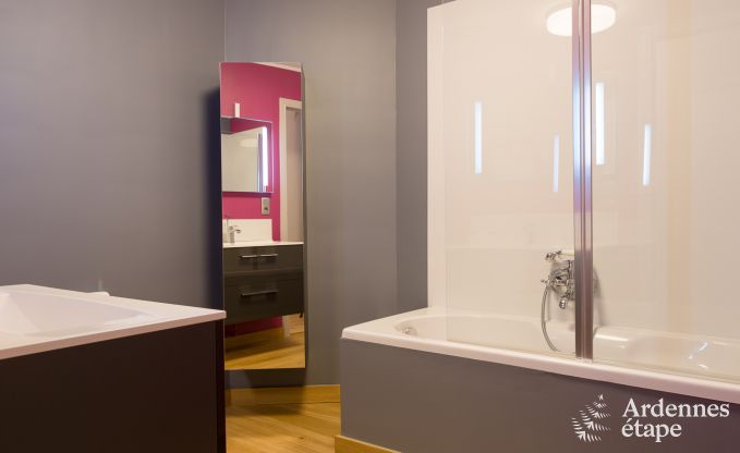 Luxusvilla in Durbuy: Unterkunft fr 15 Personen mit Pool, Spa und Natur in den Ardennen