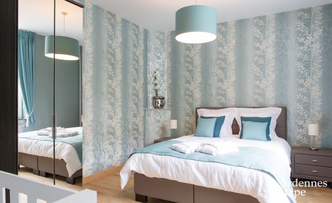 Luxusvilla in Durbuy: Unterkunft fr 15 Personen mit Pool, Spa und Natur in den Ardennen