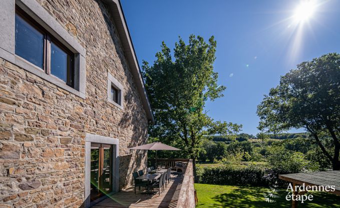 Ferienhaus mit �berdachter Whirlpool Erez�e 16 Pers. Ardennen